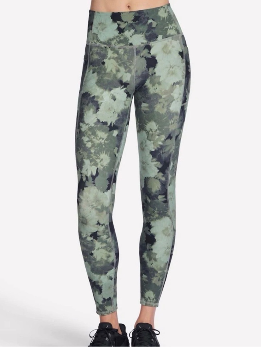 NWT Skechers High-Waisted Leggings S Full Length Green In Bloom Camouflage Flora